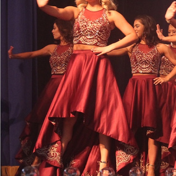 Two Piece Party Outfit - Picture 4 of 5